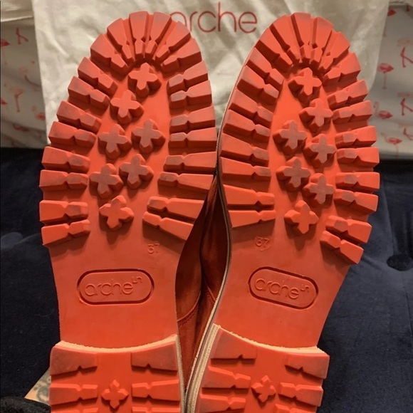 Women’s shoes - Picture 4 of 6